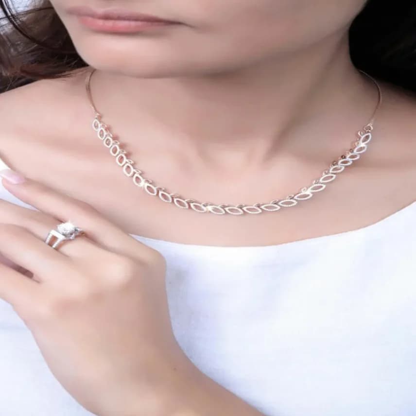 Petal Drop Silver Necklace